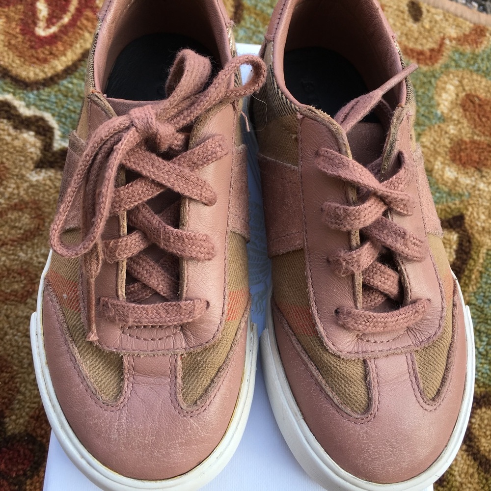 Girls Burberry shoes